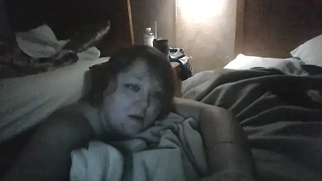 UnpleasantFan156 live cam on StripChat