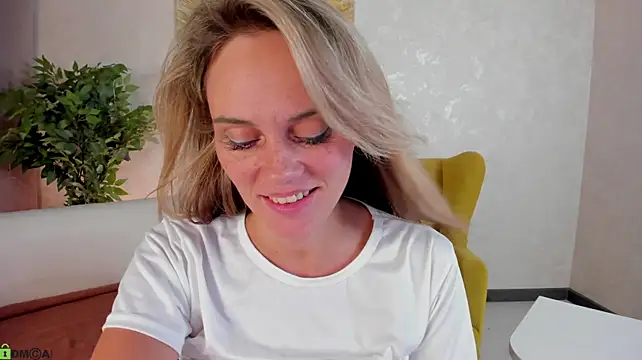 agatha_roose live cam on StripChat