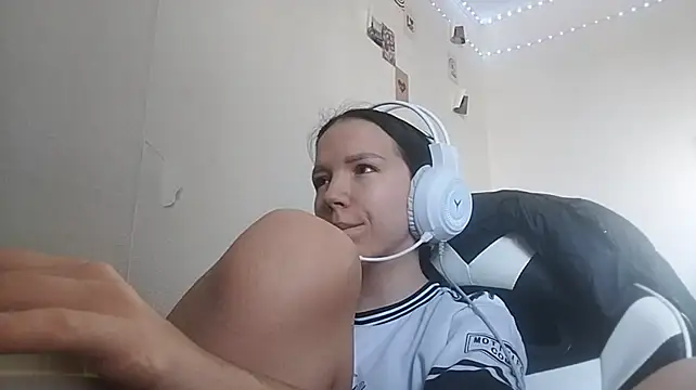 TommyeRodeen live cam on StripChat