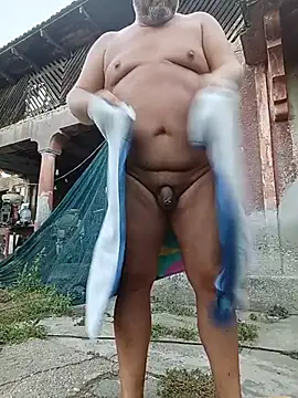 mariusSingur live cam on StripChat
