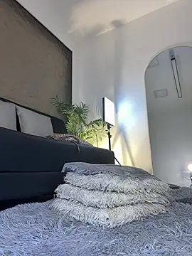 Isa__Blanc webcam