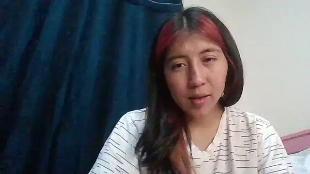 sarah12333 webcam