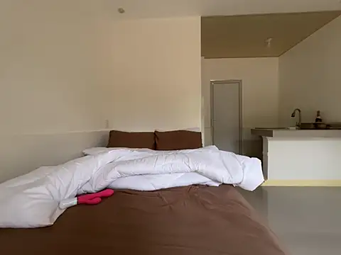 Juliet_official_pro live cam on StripChat