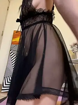 xiaotaotutu103 live cam on StripChat