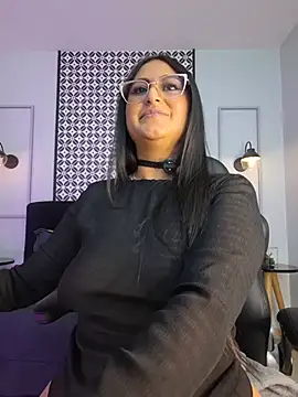 Amber_gold_ live cam on StripChat