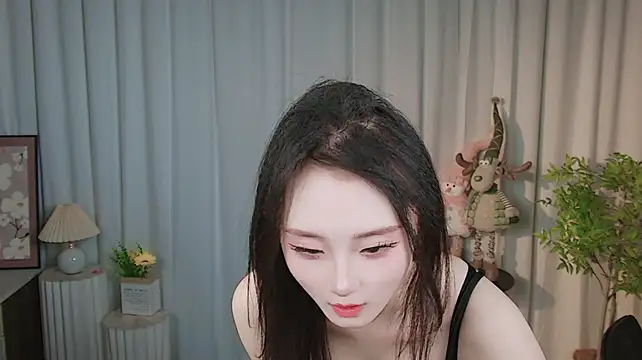 zaizai-66 live cam on StripChat