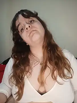 Bombon_ok live cam on StripChat