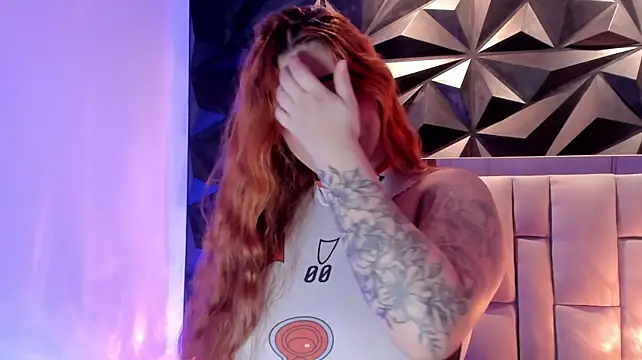 megan_whitee__