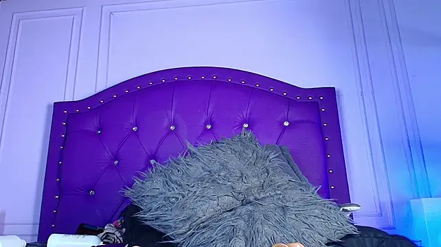 sarah_banks1 live cam on StripChat