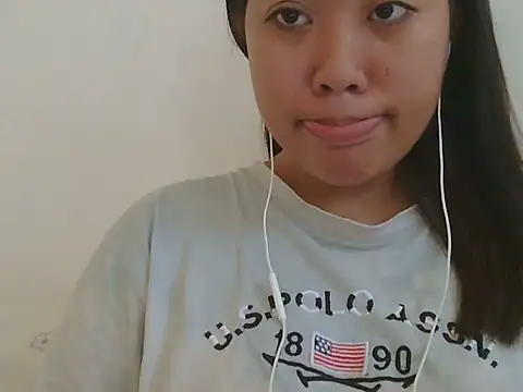 ChubbyButty live cam on StripChat
