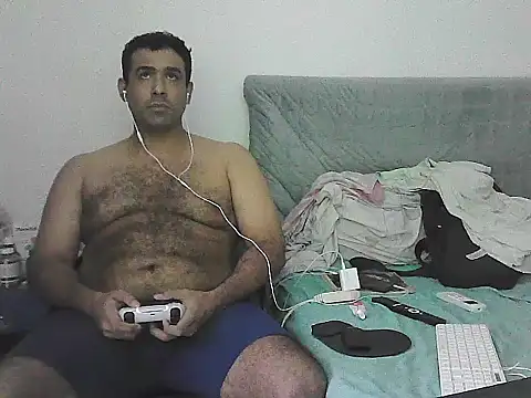 alphalatinobearx live cam on StripChat