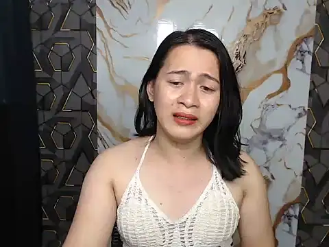 ur_asianpretty live cam on StripChat