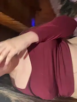 MillieBobbyBrowns webcam