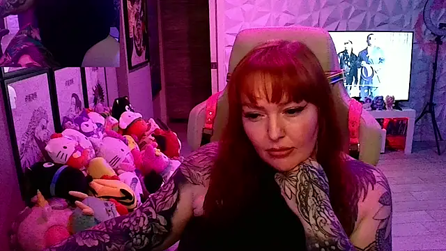 kashbabyxxx (F milf) - cum before bed? yes please
