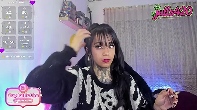 Julls420_