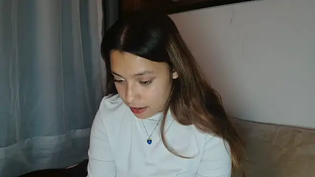 3littles live cam on StripChat