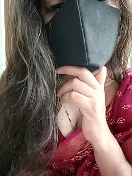 yoursana- live cam on StripChat