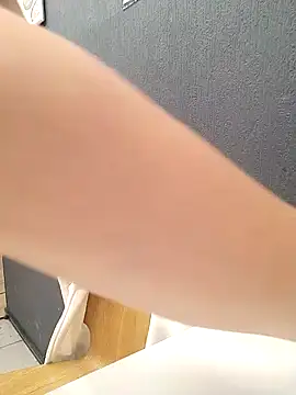 Celine_Faer1 live cam on StripChat