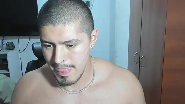 Baltazar_Dupont live cam on StripChat