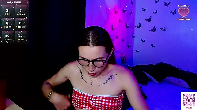 Malud09 live cam on StripChat