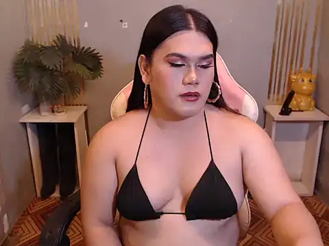 TsVelinda_Monroe live cam on StripChat