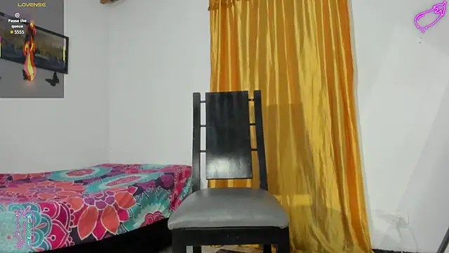 Vlad__night live cam on StripChat