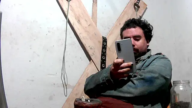 Smoker_lounge live cam on StripChat