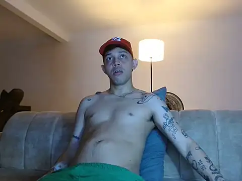 tonysexyboy live cam on StripChat