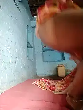 hemayadav111 live cam on StripChat