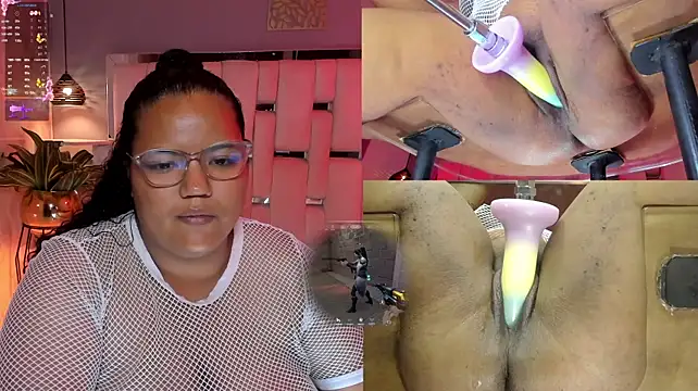 MhiaRey live cam on StripChat