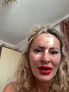Tania201243