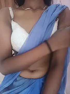 sexy___hotty live cam on StripChat
