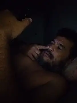tarra122 live cam on StripChat