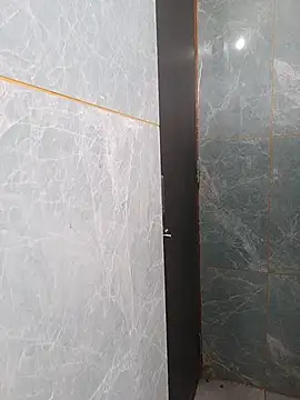 BongQueen9 webcam