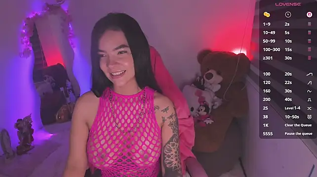 Kiity- live cam on StripChat