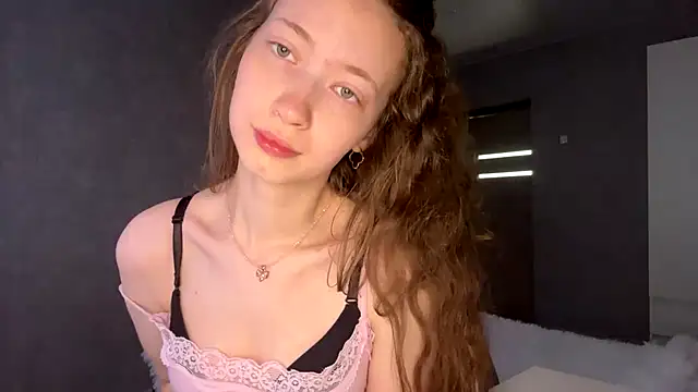 Emily_Mur_ live cam on StripChat