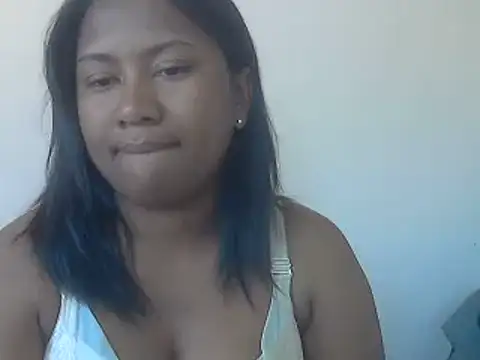cutybigass live cam on StripChat