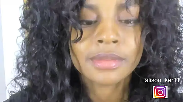 alison-ker3 live cam on StripChat