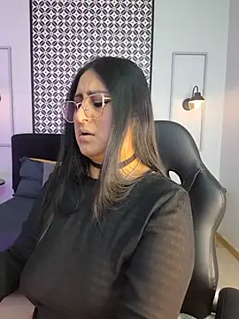 Amber_gold_ webcam