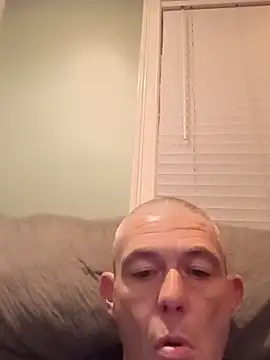 burby79 live cam on StripChat