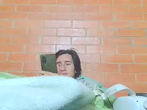 johan70sexy live cam on StripChat