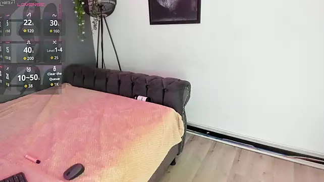 Abbyy_stone live cam on StripChat
