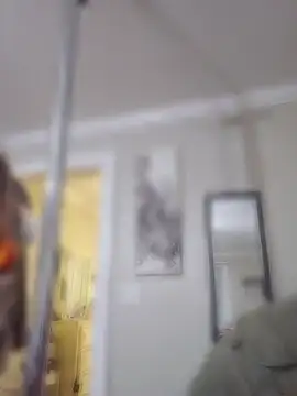 lil_jiggly live cam on StripChat