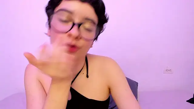 Diotima_ live cam on StripChat