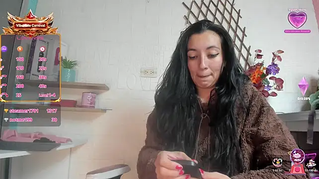 SALOME_KORLAND live cam on StripChat