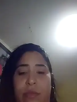 Alejandrava live cam on StripChat