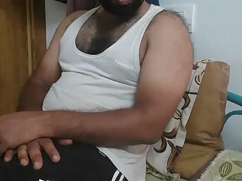 tamil_kishore_28 (M young) - Nude And Cum