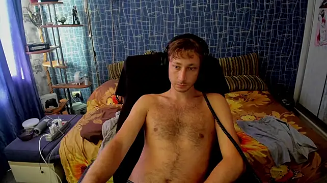 CuteBoy228 live cam on StripChat