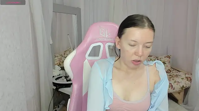 Sandra_Ross live cam on StripChat