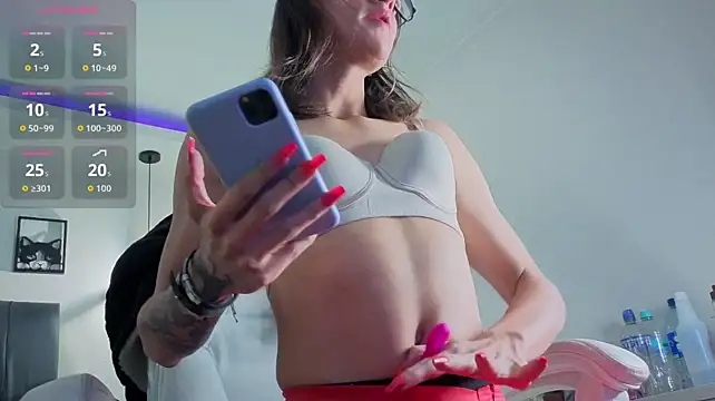 Elysianpair live cam on StripChat